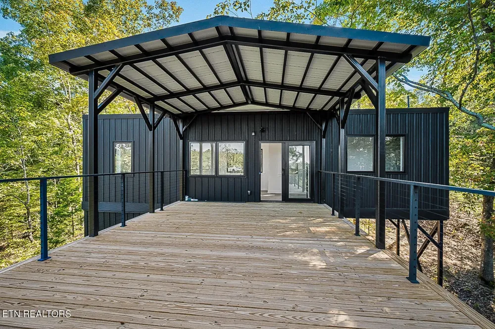 985 Soft Ridge Rd Celina, TN 38551