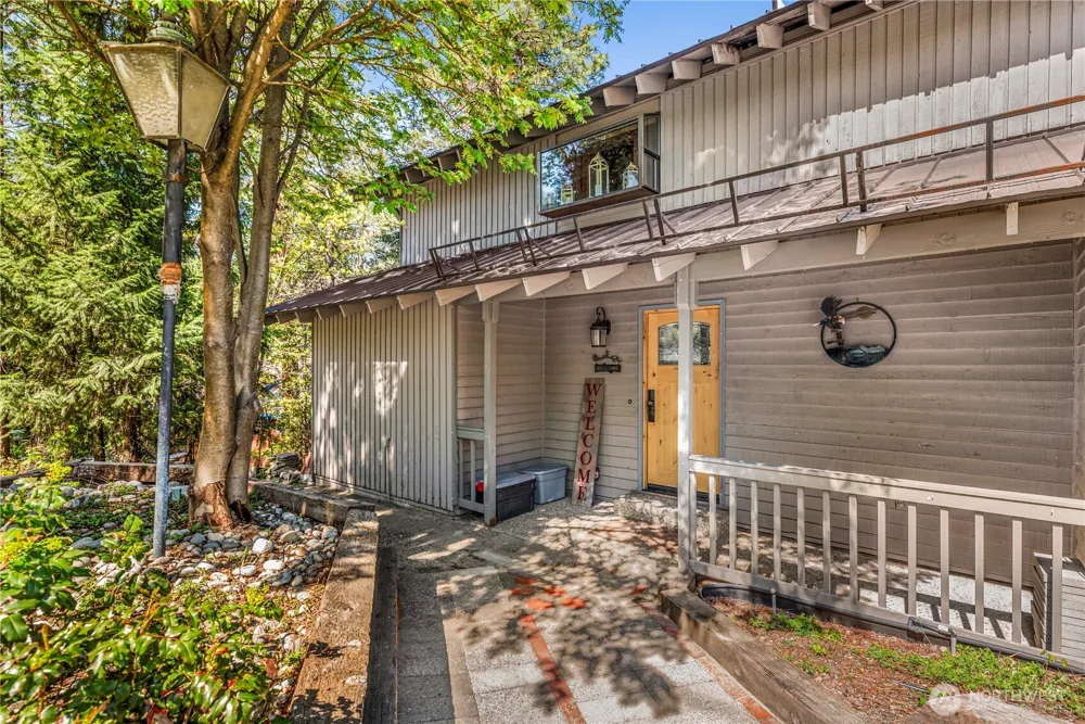 9864 East Leavenworth Road Leavenworth, WA 98826
