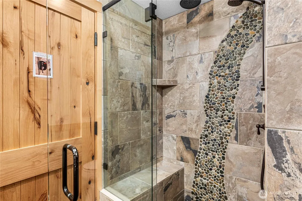 9864 East Leavenworth Road Leavenworth, WA 98826