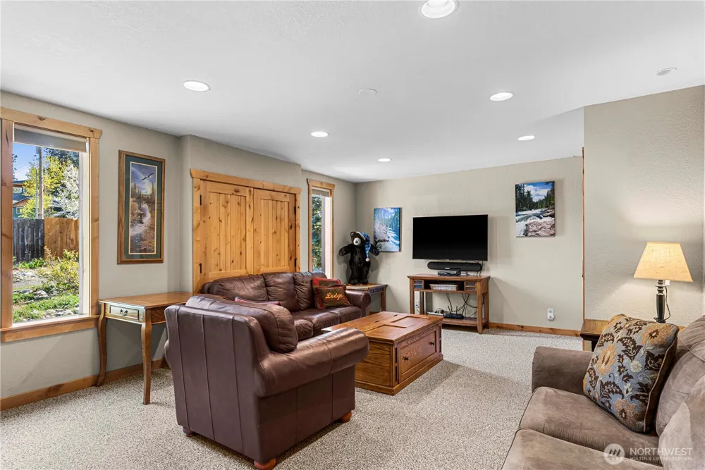 9864 East Leavenworth Road Leavenworth, WA 98826