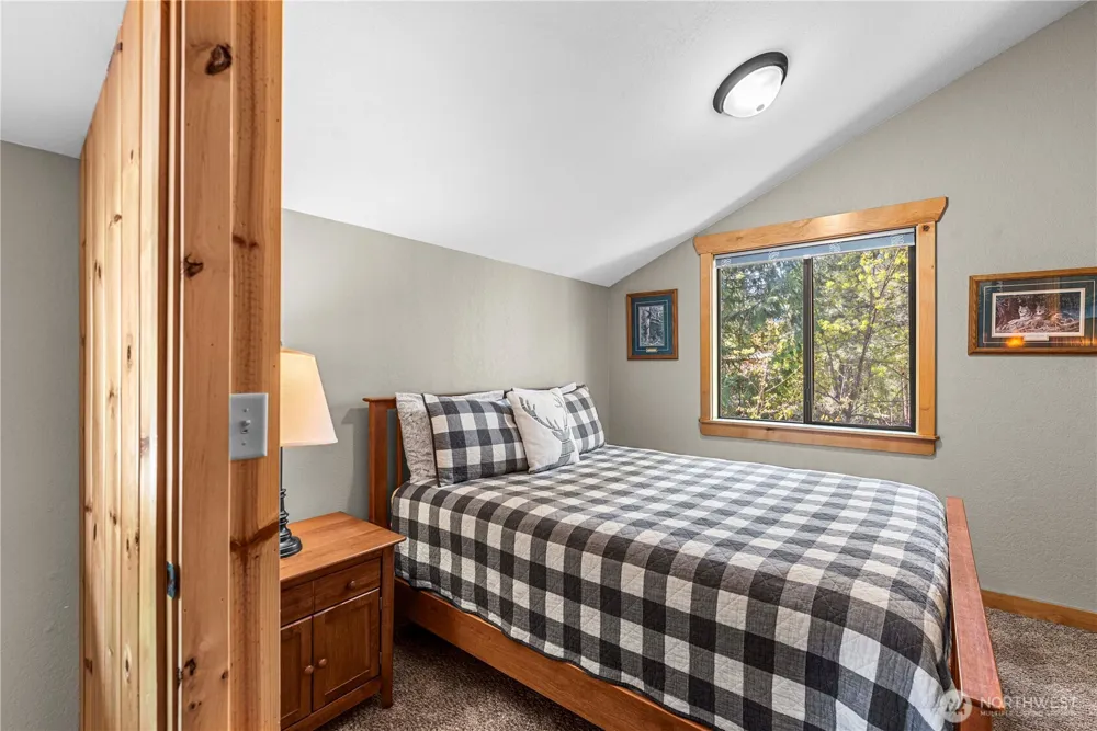 9864 East Leavenworth Road Leavenworth, WA 98826