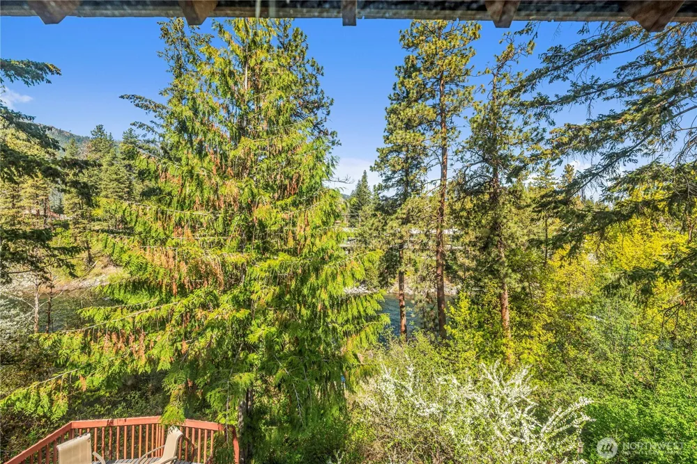 9864 East Leavenworth Road Leavenworth, WA 98826