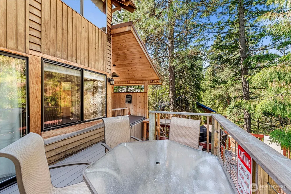 9864 East Leavenworth Road Leavenworth, WA 98826