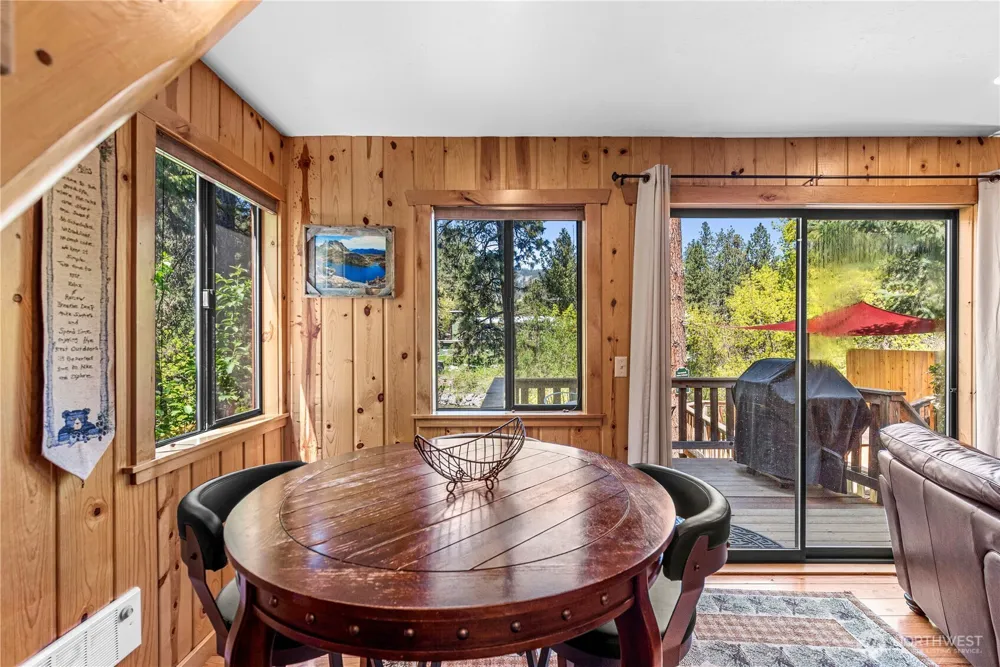 9864 East Leavenworth Road Leavenworth, WA 98826