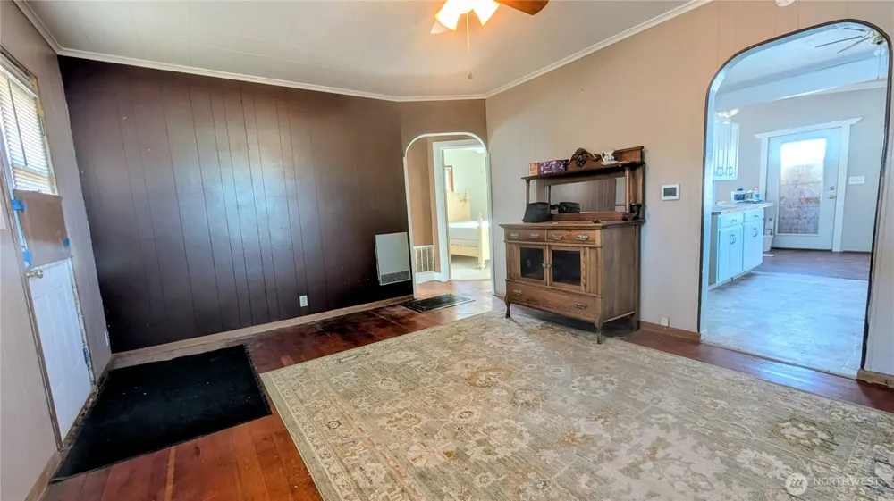 112 E Lind Street Lind, WA 99341