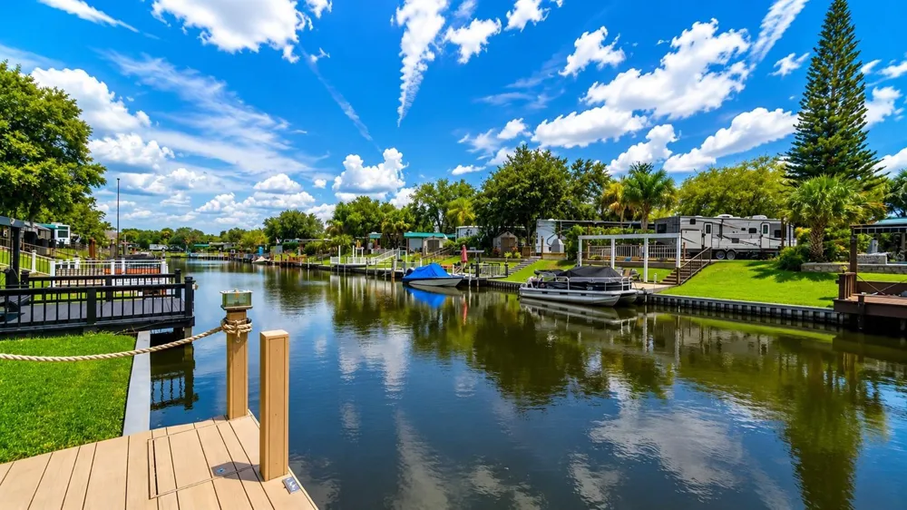 453 WATERWAY DRIVE Lake Wales, FL 33867