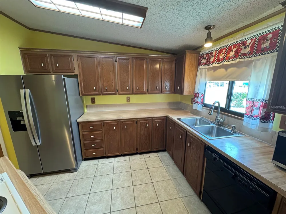 5310 TIGERS TAIL Leesburg, FL 34748