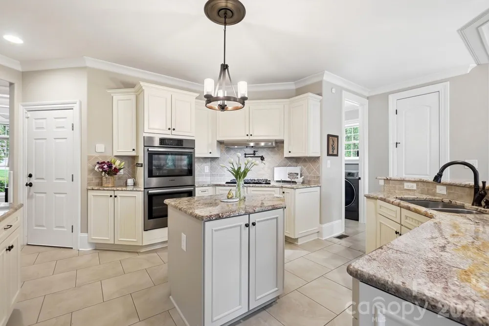 3210 Lake Shore Road S Denver, NC 28037