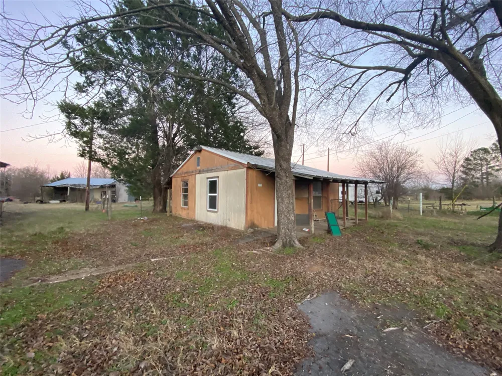 920 Vz County Road 3504 Wills Point, TX 75169