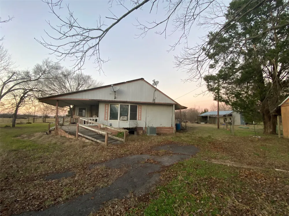 920 Vz County Road 3504 Wills Point, TX 75169