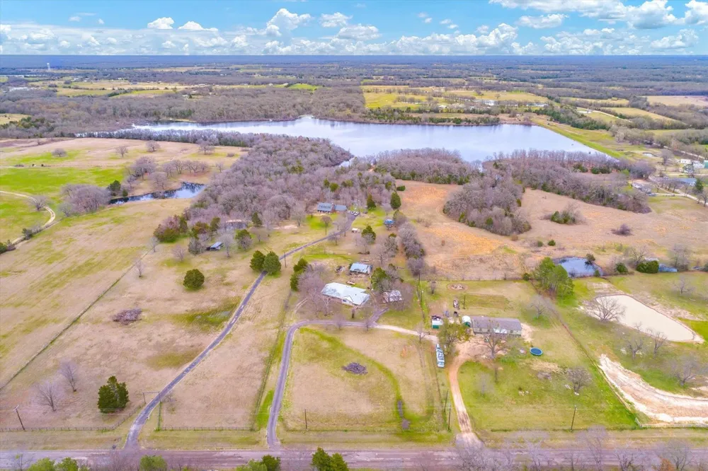 920 Vz County Road 3504 Wills Point, TX 75169