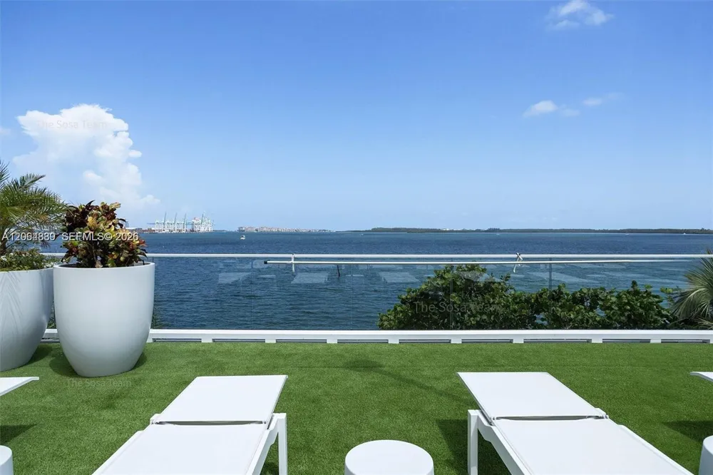 770 Claughton Island Dr #1911 Miami, FL 33131