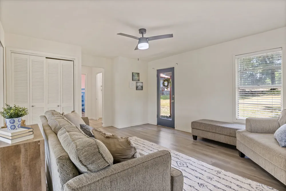 597 Naples #54 Omaha, TX 75571
