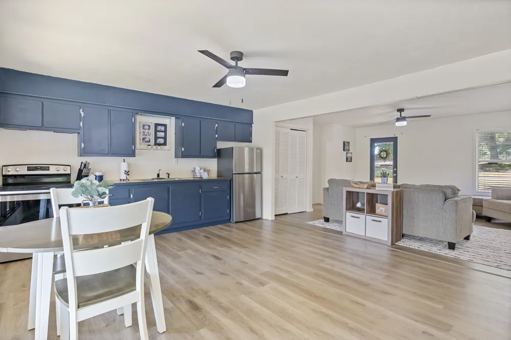 597 Naples #54 Omaha, TX 75571