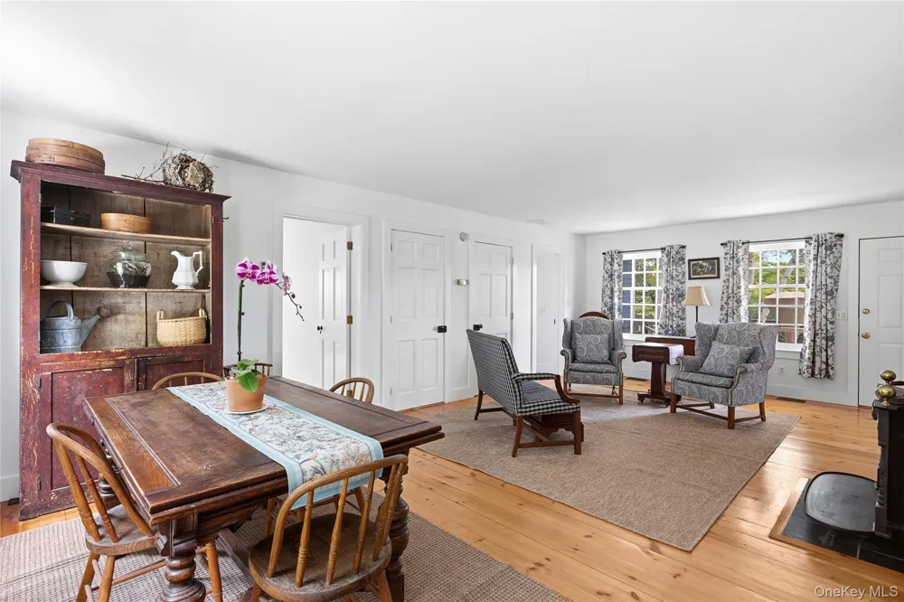 9 Aberdeen Lane Southampton, NY 11968
