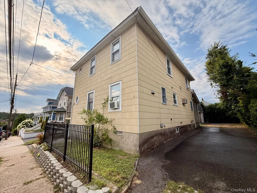11 3rd Street #1 Glen Cove, NY 11542