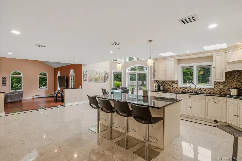 10 Deforest Court West Nyack, NY 10994