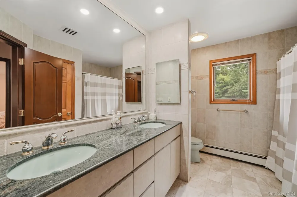 10 Deforest Court West Nyack, NY 10994