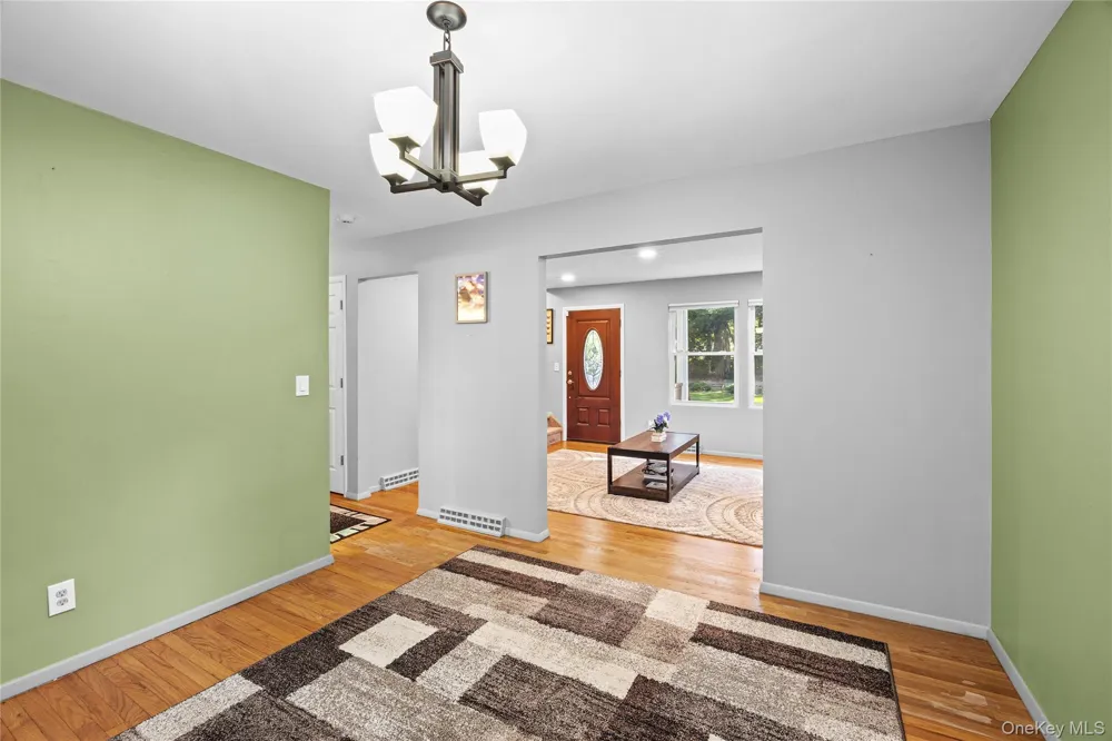 141 Fire Lane Wading River, NY 11792