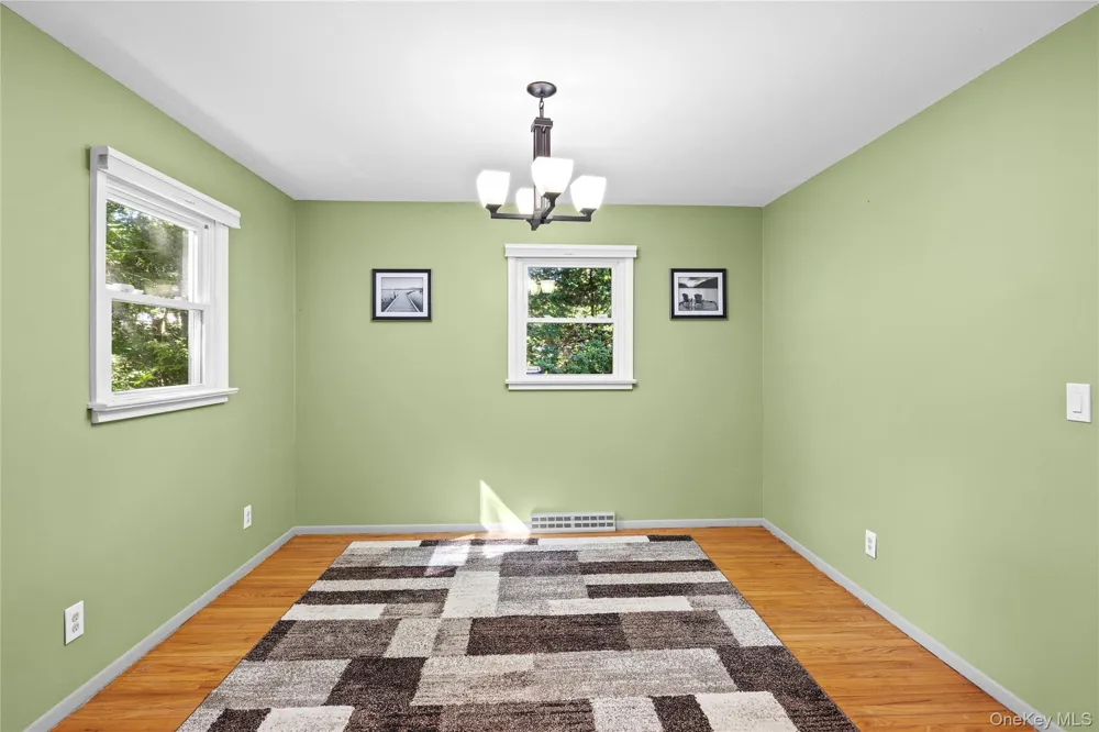 141 Fire Lane Wading River, NY 11792