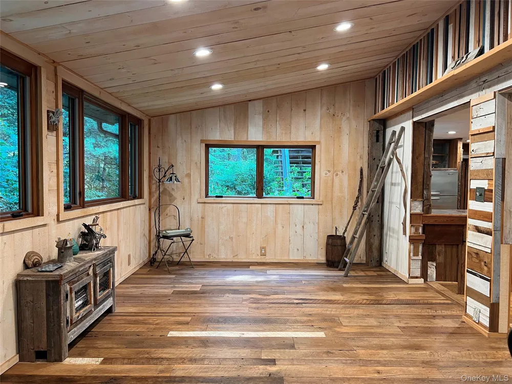 323 Beaverkill Road Kingston, NY 12401