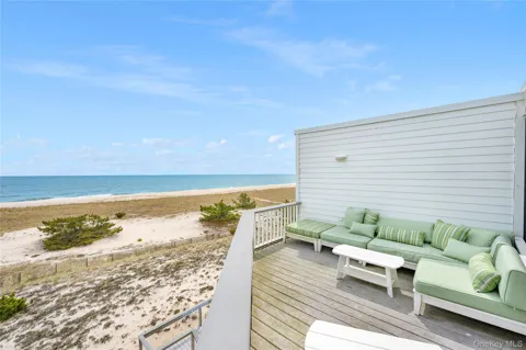 265 Dune Road #68
