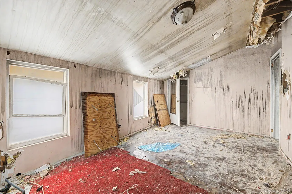 2923 Bruner Avenue Bronx, NY 10469