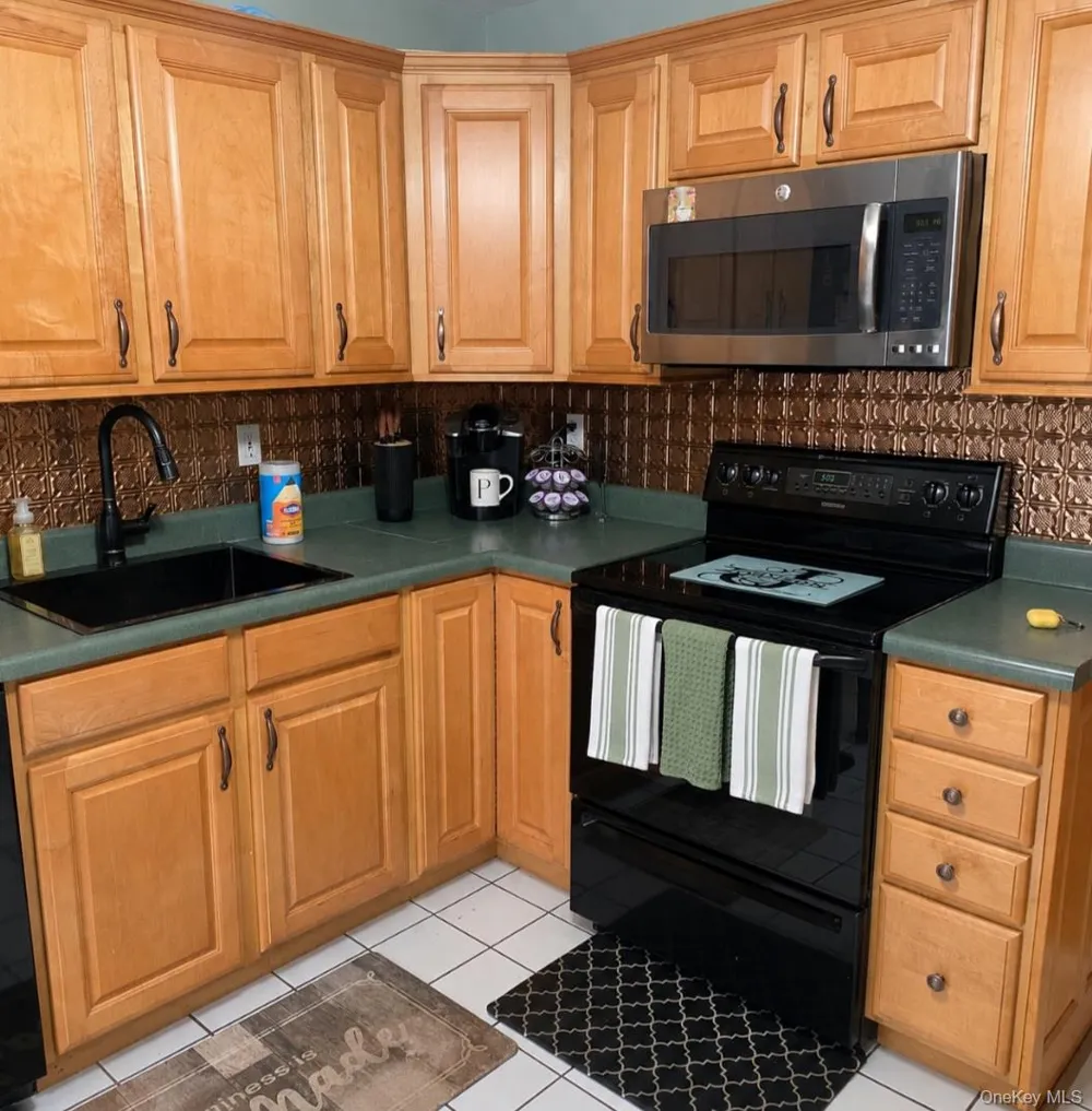 310 Cornwall Meadows Lane Patterson, NY 12563