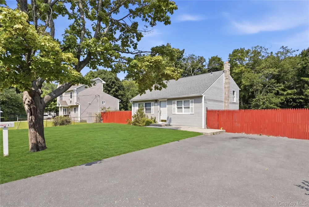 949 Taylor Avenue East Patchogue, NY 11772