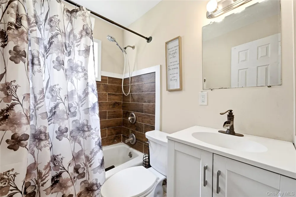 949 Taylor Avenue East Patchogue, NY 11772