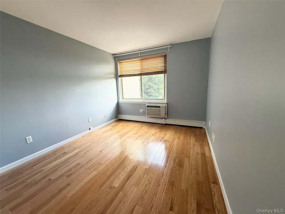 2 Fountain Lane #2E Scarsdale, NY 10583