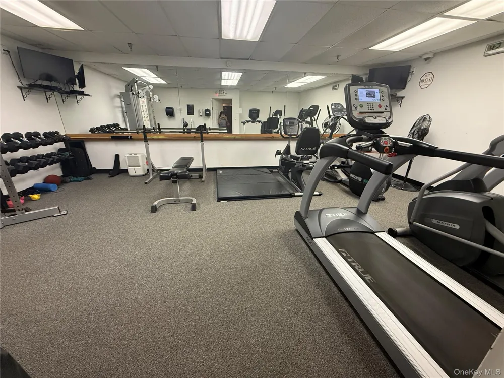 2 Fountain Lane #2E Scarsdale, NY 10583