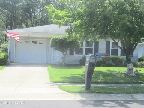 71 Meadowbrook Road