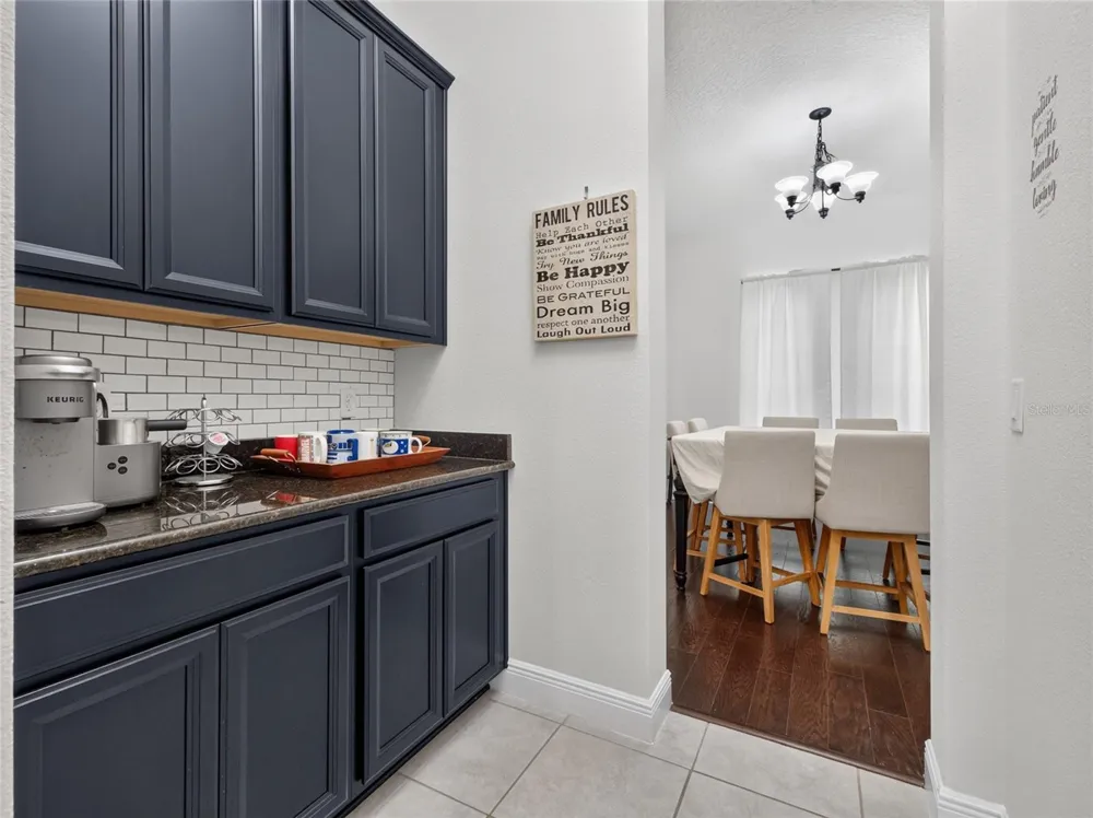 659 RED HAVEN LANE Oviedo, FL 32765