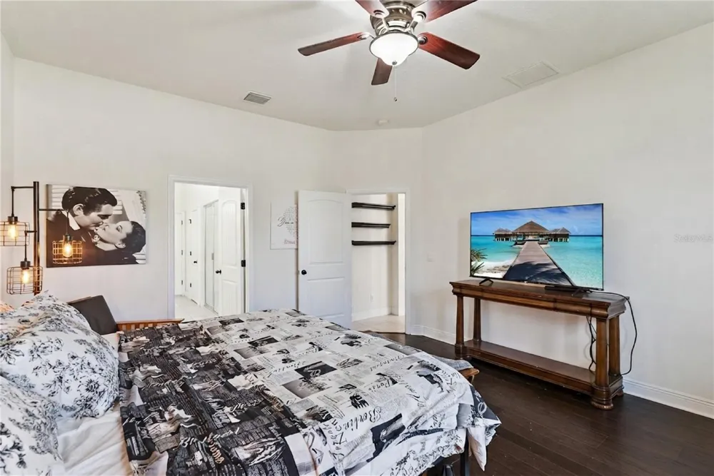 659 RED HAVEN LANE Oviedo, FL 32765