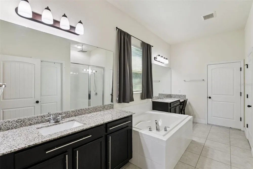 659 RED HAVEN LANE Oviedo, FL 32765