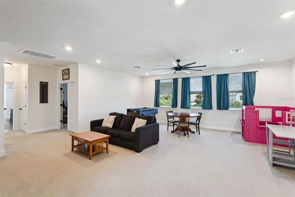 659 RED HAVEN LANE Oviedo, FL 32765