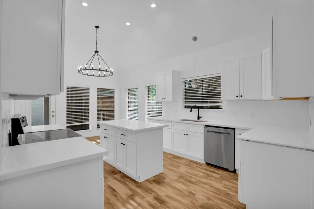 12411 Exbury Court Tomball, TX 77377