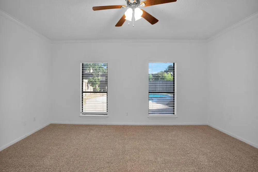 12411 Exbury Court Tomball, TX 77377