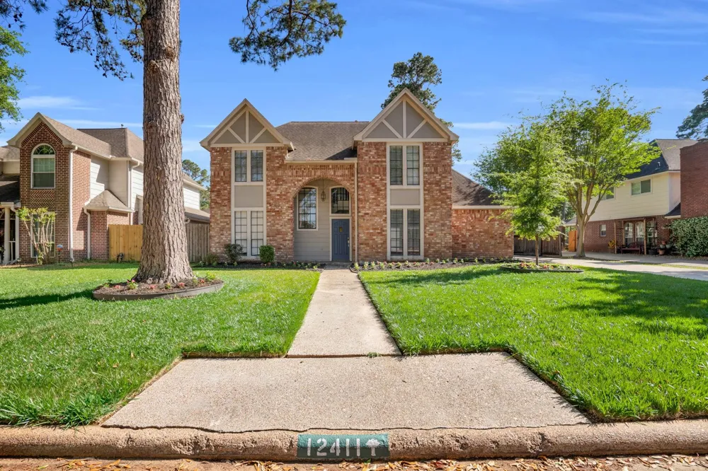 12411 Exbury Court Tomball, TX 77377