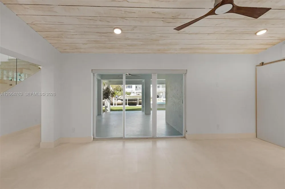 8 Poisonwood Key Largo, FL 33037