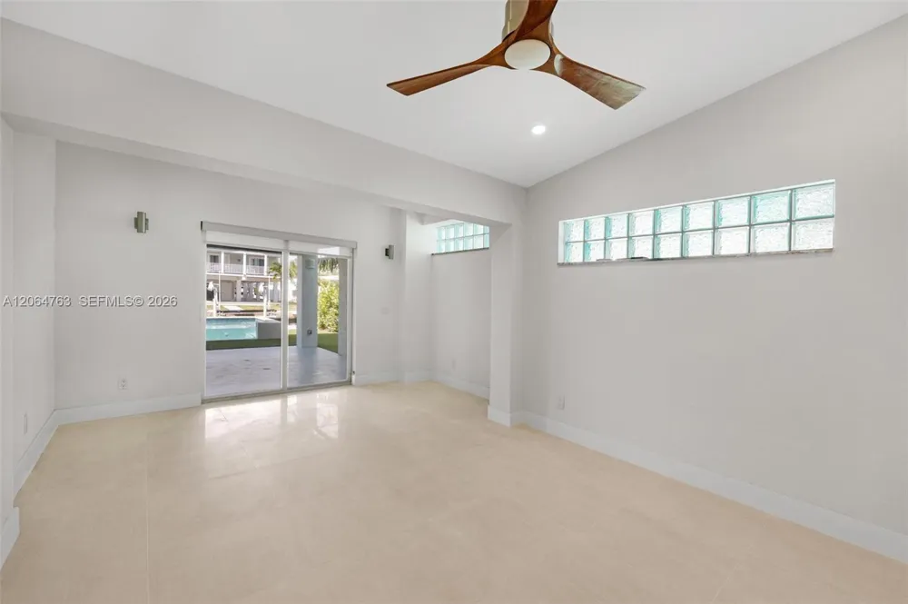 8 Poisonwood Key Largo, FL 33037