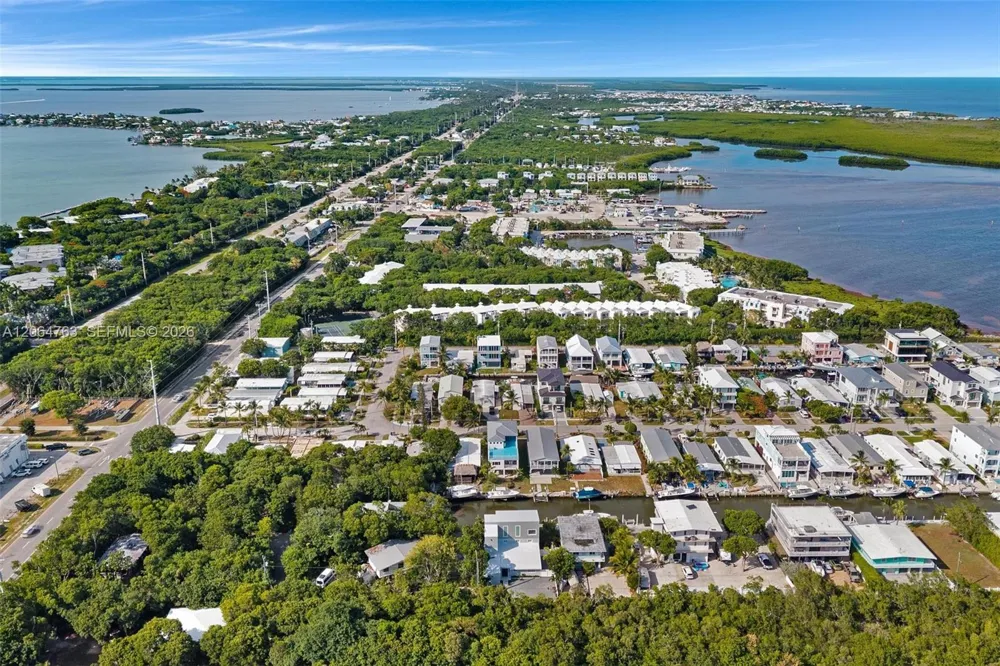 8 Poisonwood Key Largo, FL 33037