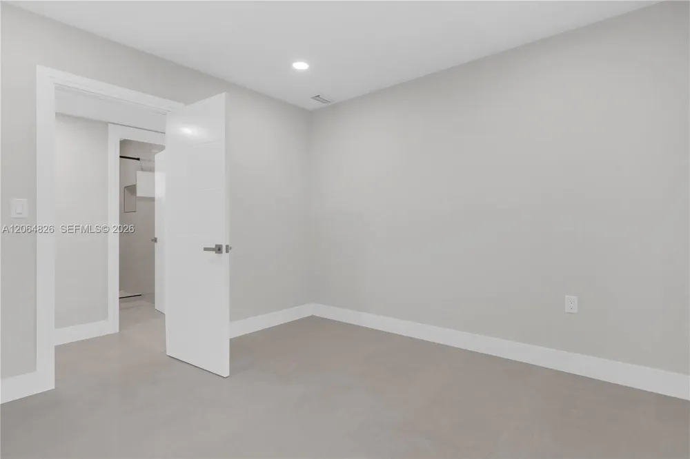 4375 SW 112th Ave Miami, FL 33165