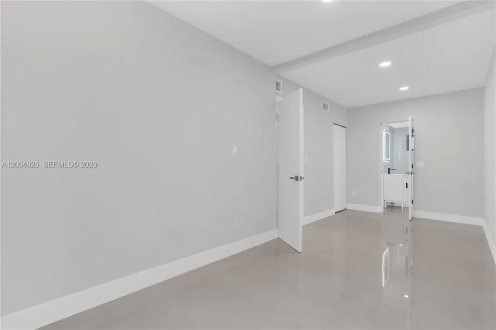 4375 SW 112th Ave Miami, FL 33165