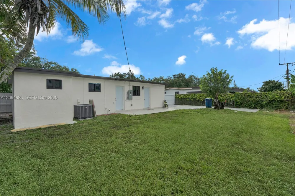 4375 SW 112th Ave Miami, FL 33165