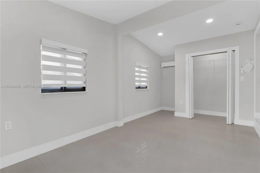 4375 SW 112th Ave Miami, FL 33165