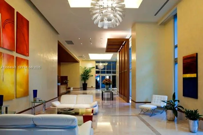 1060 Brickell Ave #2411 Miami, FL 33131