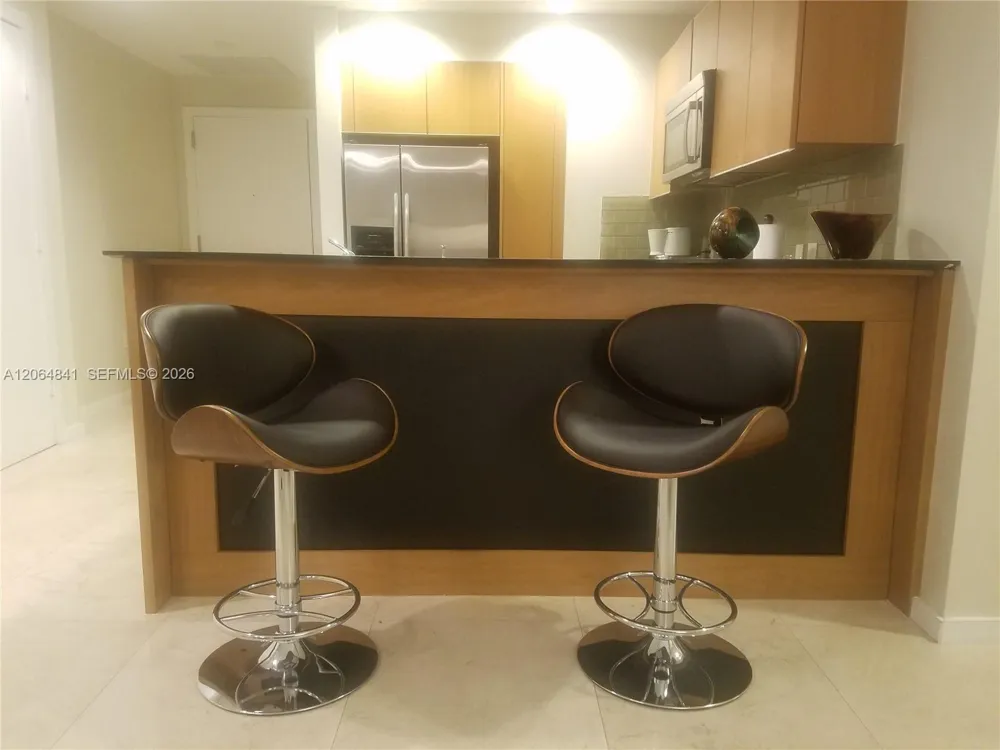 1060 Brickell Ave #2411 Miami, FL 33131