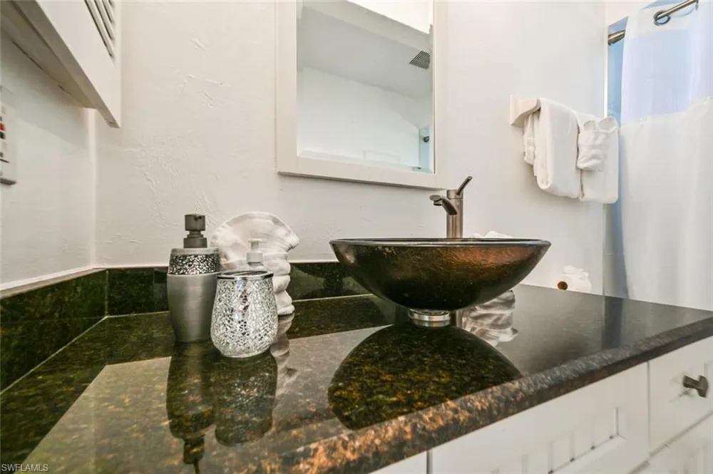 21511 Indian Bayou Drive Fort Myers Beach, FL 33931